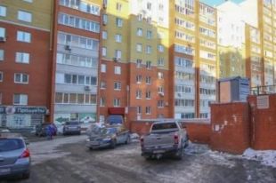 В Тюмени проверили работу УК в доме на Солнечном проезде