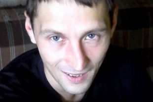 Максима Анянова в последний раз видели на улице Малкова.