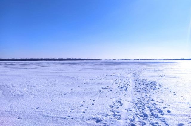 В Саратовской области двое детей утонули, провалившись под лед