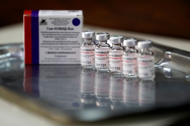 Словакия второй в ЕС зарегистрировала вакцину «Спутник V»