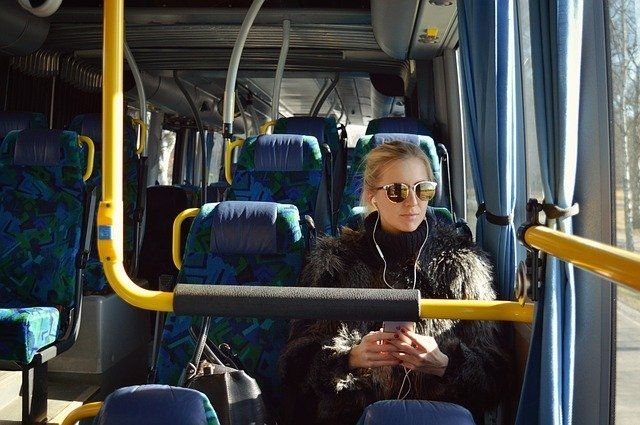 Пока не ходят трамваи, в Бийске запустили бесплатный автобус