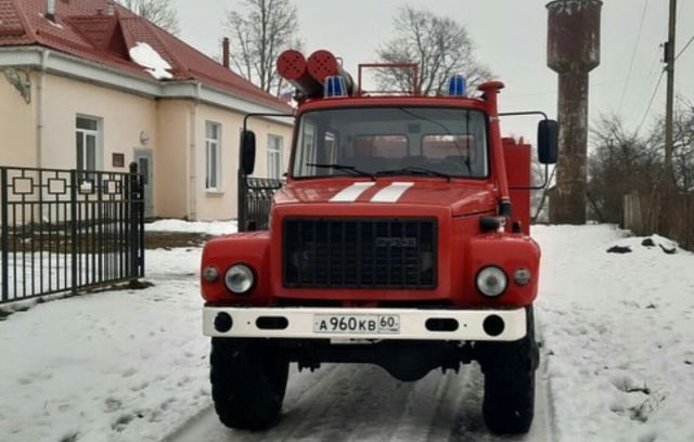 11 человек эвакуированы при пожаре квартиры в Трубчевске