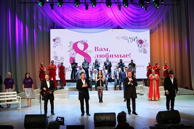 В Брянске состоялся концерт, посвященный женщинам