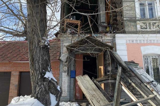 В центре Ульяновска из-за отопительного котла рухнула стена дома