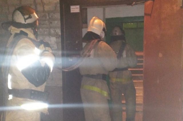 На пожаре в Бийске спасли восемь человек