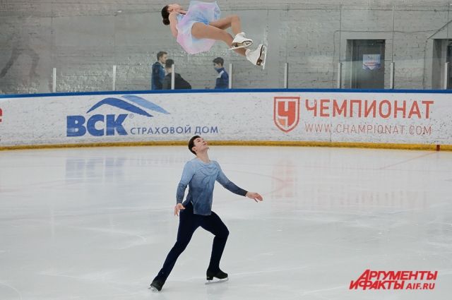 Всероссийские соревнования среди юниоров в Перми на призы Татьяны Тарасовой