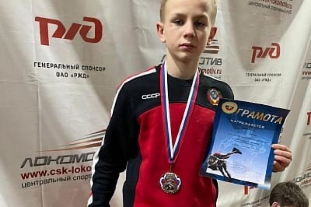 Шестиклассник из Тулы занял второе место на соревнованиях по вольной борьбе