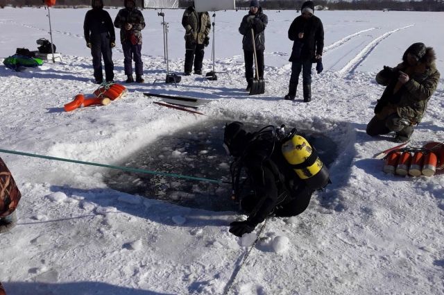 Ульяновские спасатели-водолазы обеспечивают безопасность киногруппы