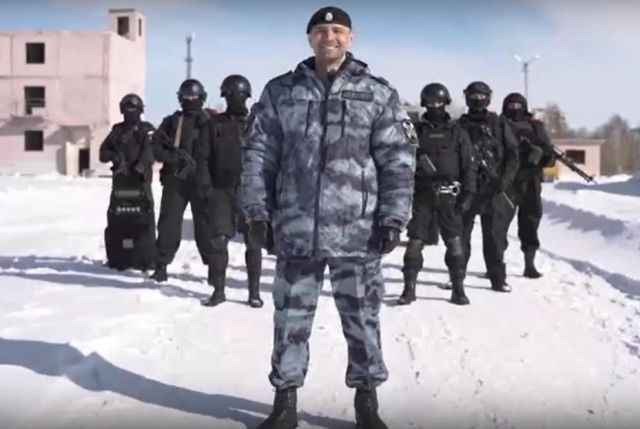 Челябинские росгвардейцы записали ролик с поздравлениями к 8 марта