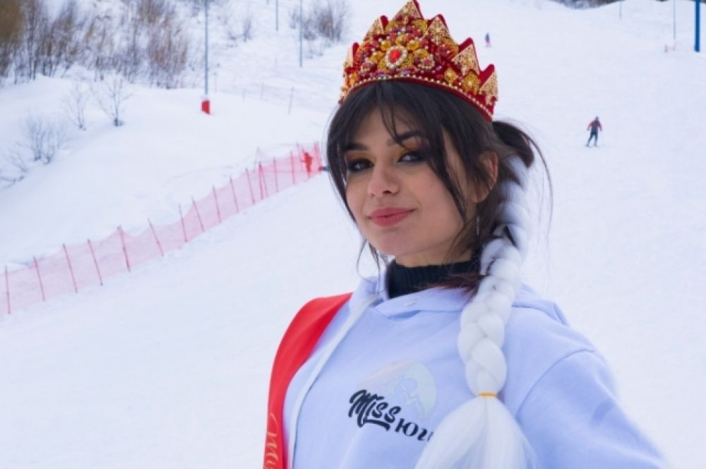 Корона досталась 25-летней Айзе Алексеевой