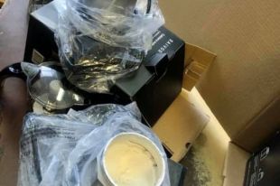 Кокаин в кофеварках: киевские таможенники обнаружили посылку с наркотиками