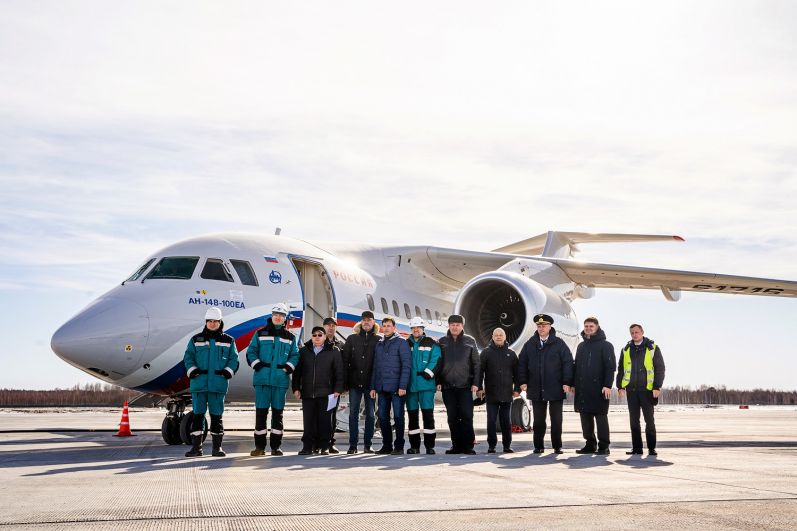 Первый самолет, приземлившийся в аэропорту Тобольска, технический рейс, март 2020.