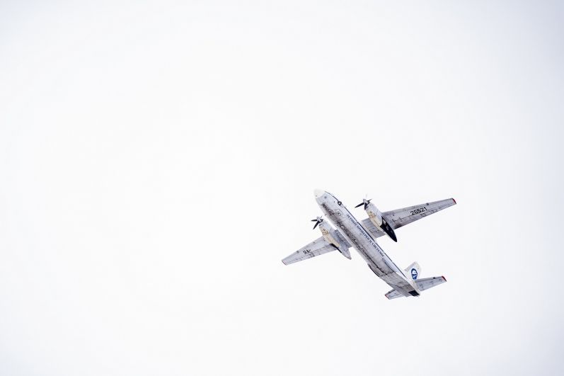 Самолет-лаборатория тестирует аэронавигационное оборудование в строящемся аэропорту Тобольска, март 2020.