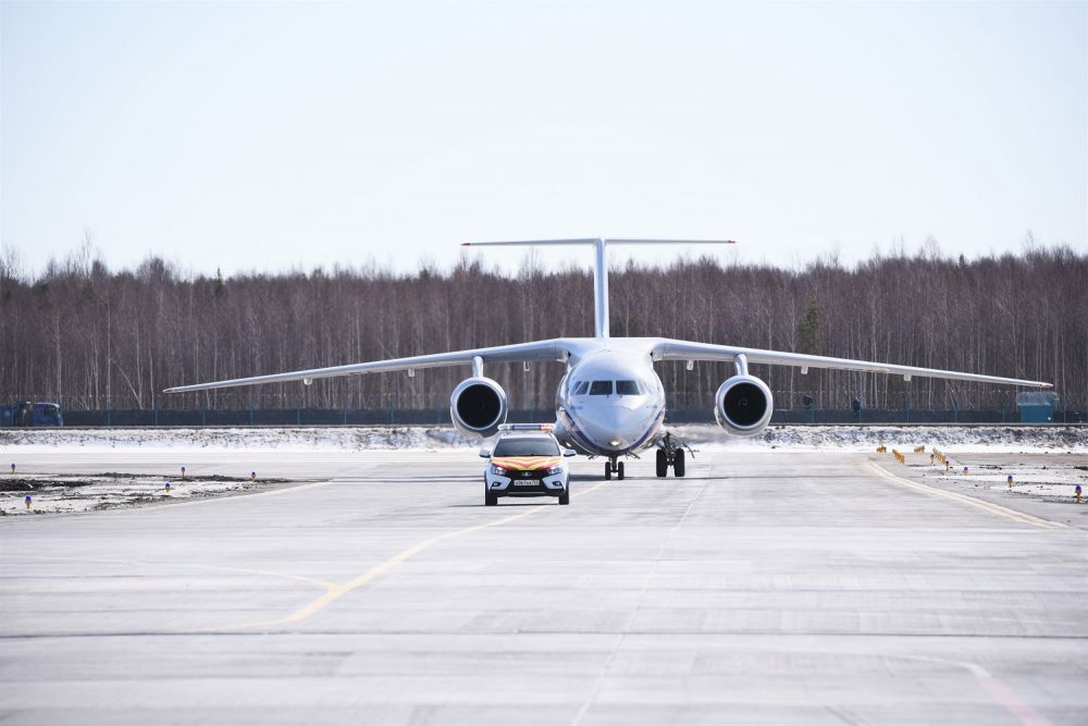 Первый пошел: в тобольском аэропорту состоялся первый технический рейс, март, 2020.