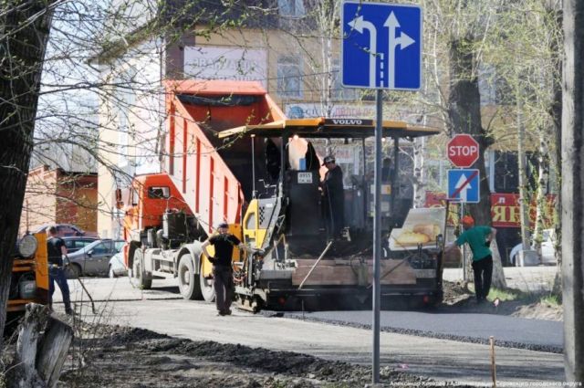 На ремонт дорог в Свердловской области выделят 7,5 миллиарда рублей