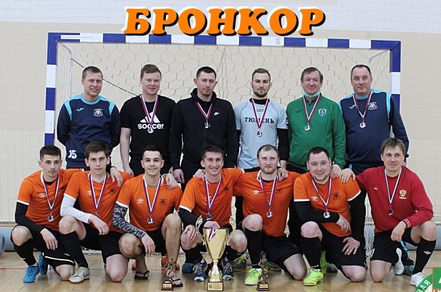 Сборная Курганмашзавода победила в чемпионате области по мини-футболу