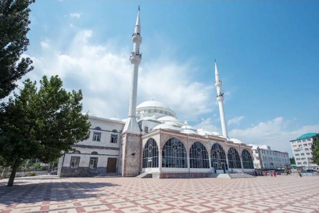 Мечети и храмы в Дагестане откроются для посещения