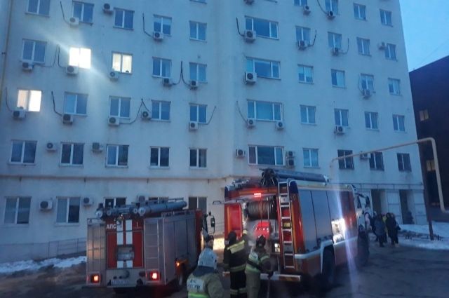 В Самаре произошёл пожар в здании бизнес центра на проспекте Карла Маркса
