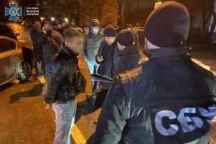 Во Львовской области на взятке задержали полицейского