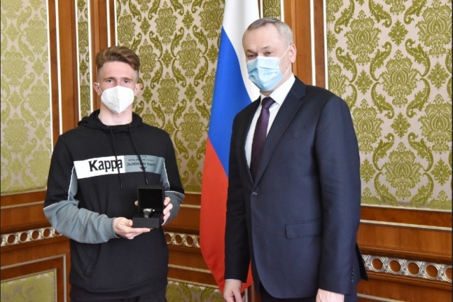 Губернатор Травников отметил уникальные достижения новосибирского биатлона