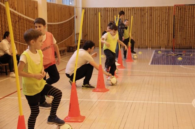 В Ростове появилась первая секция по мини-футболу для детей с ОВЗ