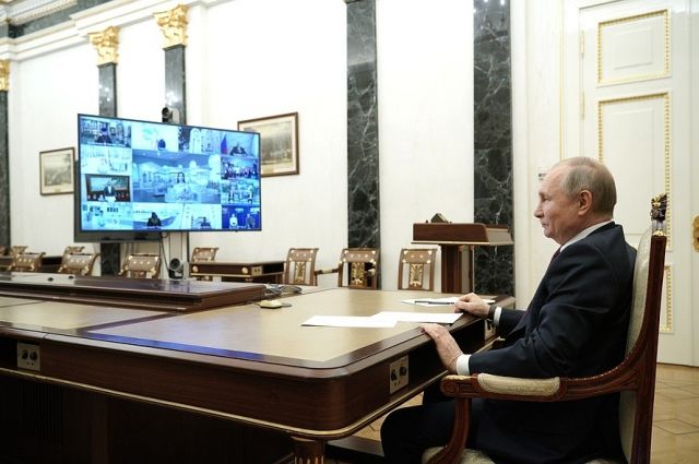 Омские депутаты собираются публично поддержать Путина после слов Байдена
