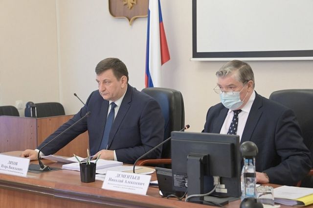 Инициатива изменений в областной закон принадлежит фракции «Единая Россия» в Смоленской областной Думе.