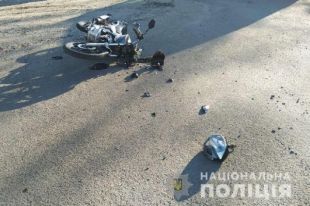 В Ровенской области мотоцикл столкнулся с грузовиком: есть пострадавший.