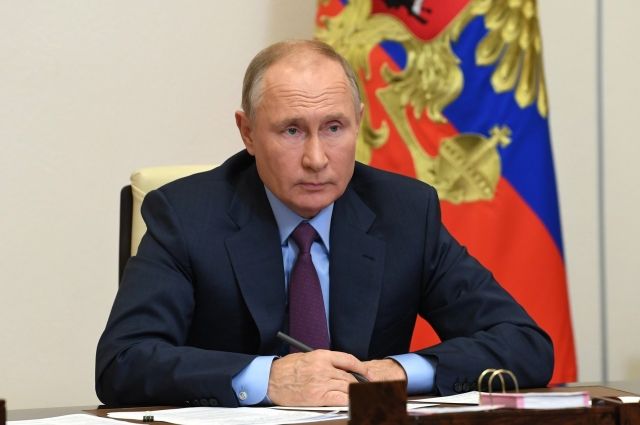 Владимир Путин поздравил российских фигуристок с победой на ЧМ