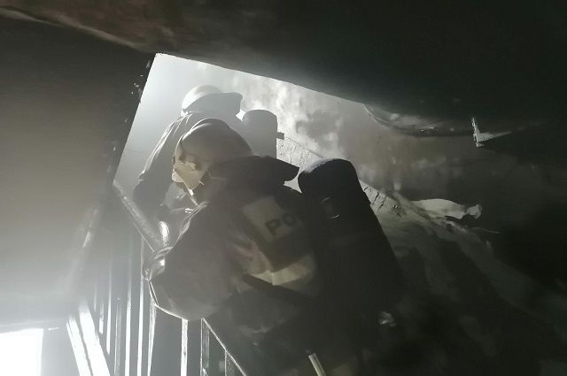 На пожаре в Лакинске из многоквартирного дома эвакуировали 15 человек