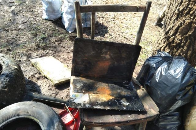 Ноутбуки и металлический диск нашли на северном водохранилище Ростова