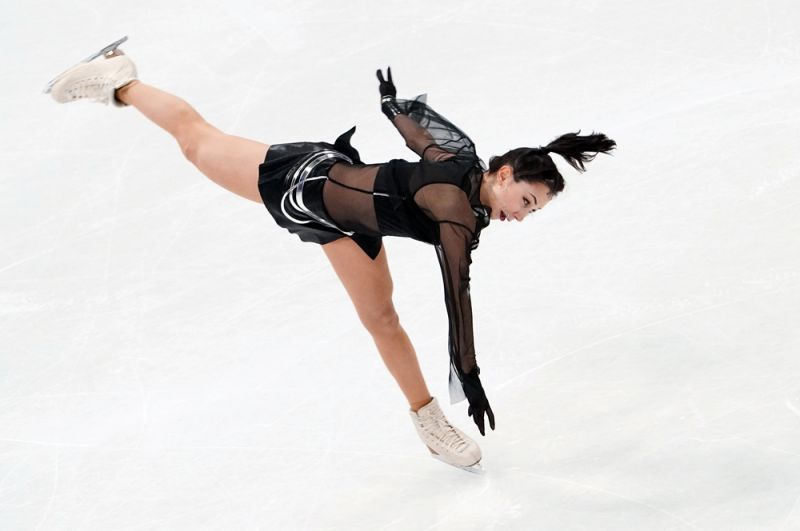 Елизавета Туктамышева вернулась на чемпионат мира спустя шесть лет. В 2015 году она выиграла золото, сейчас — не менее ценное для нее серебро. Спортсменка доказала, что и в 24 года можно соревноваться на льду с 17-летними.