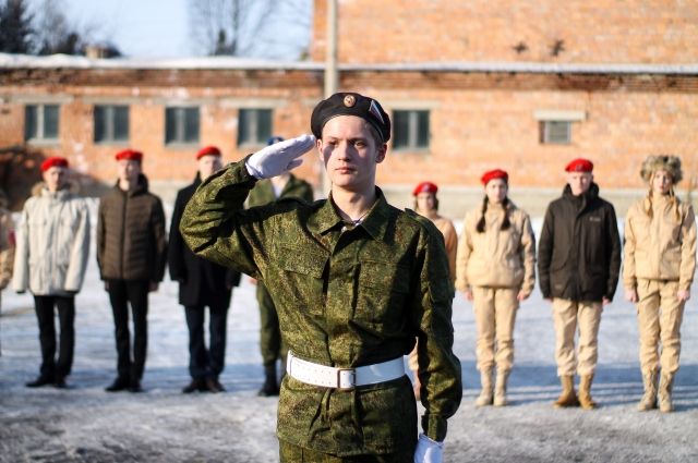В Красноярске выбрали лучших юнармейцев для участия в Параде Победы