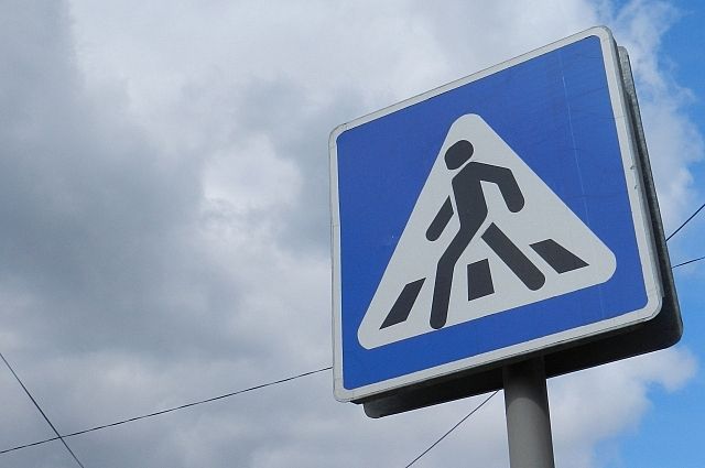 Иномарка насмерть сбила пешехода на переходе в Челябинске