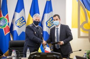 Украина и Франция будут производить спасательную технику.