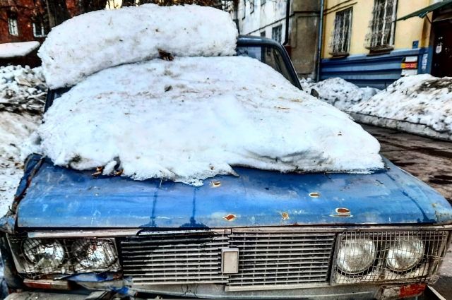 Дворы Сургута избавят от бесхозных автомобилей