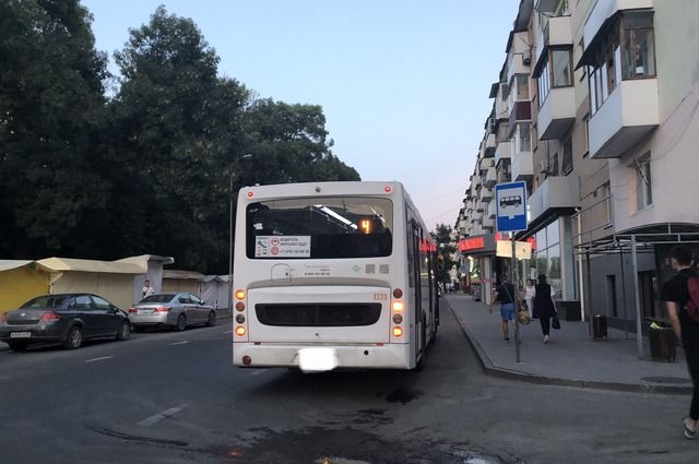 В Крыму проводят массовую проверку автобусов и маршрутных такси