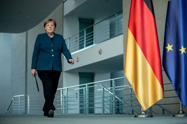 Меркель призвала сограждан отметить Пасху в узком кругу