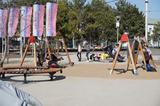 Благодаря проекту «Городская среда» в селе Самарское благоустроили парк
