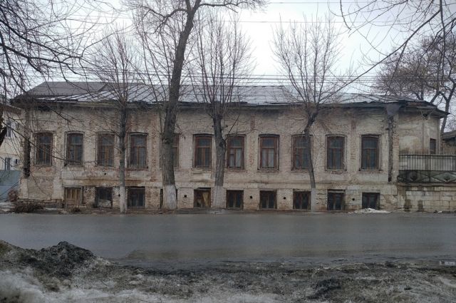 СК возбудил дело на в отношении чиновников, передавших в пользование усадьбу Городисского.