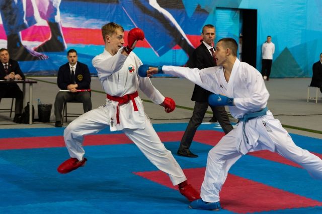 Соревнования по карате «Кубок Успеха» торжественно открыли в Новосибирске