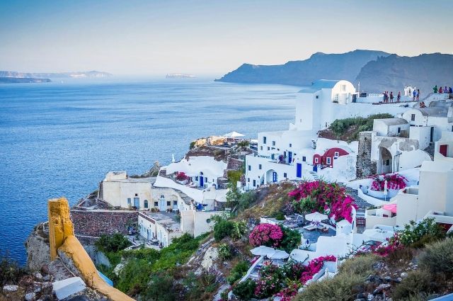 Греция продлила разрешение на въезд туристов из РФ
