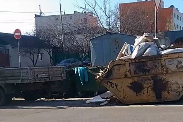 Незаконный вывоз мусора пресекли в центре Ростова-на-Дону