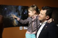 Мультимедийный проект «Философия космоса», посвящённый 60-летию первого полёта Юрия Гагарина в космос, презентовали в галерее «Лувр» мегамолла «Армада» в Оренбурге. 