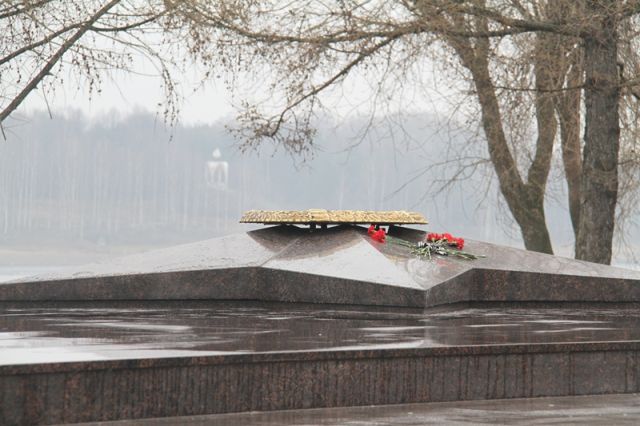 Мемориал «Огонь Славы» в Рыбинске разрушается из-за проектного решения