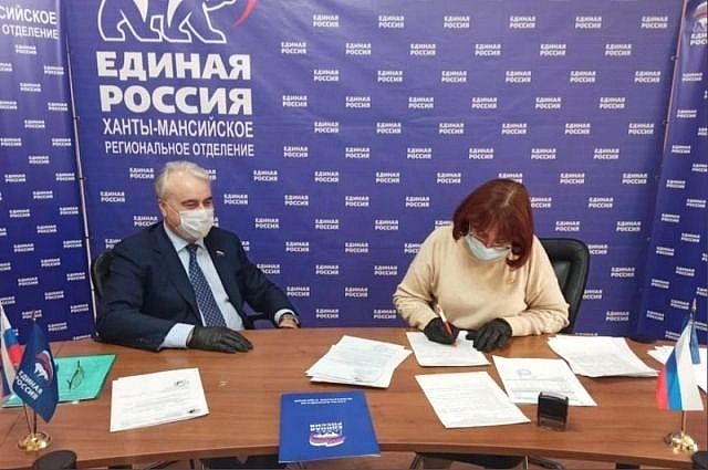Павел Завальный подал документы одним из первых