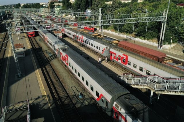 «РЖД» возвращает сезонные летние поезда дальнего следования на фоне спроса