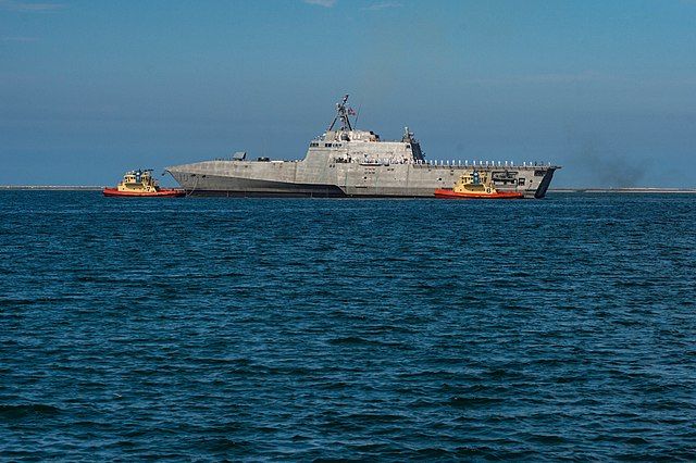 В МИД РФ отреагировали на планы США направить корабли в Черное море