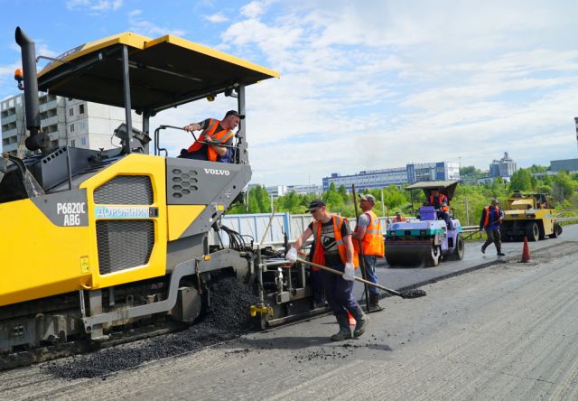 Вниманию автомобилистов: на улицах столицы Приморья начался ремонт дорог