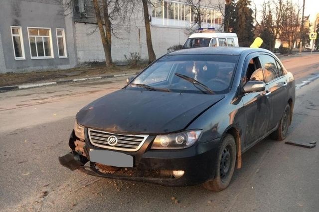 В Карачеве пьяный водитель ночью сбил трех женщин